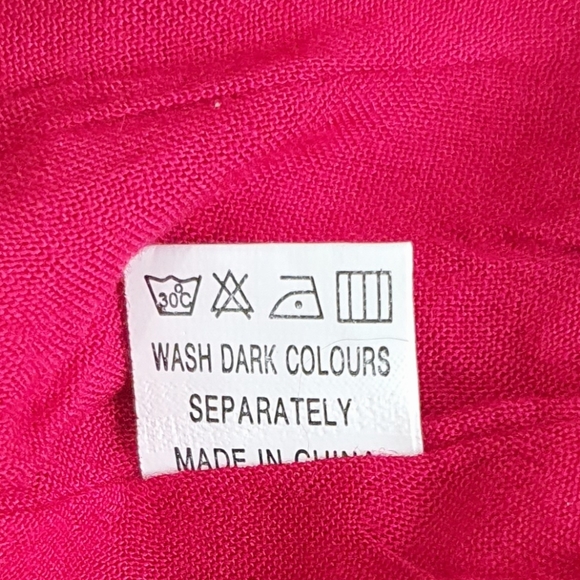 🆕️ Mura: Lost Muse Red Romper with Tan Floral Print. Cott-Poly Underlined. MED. - Picture 10 of 13